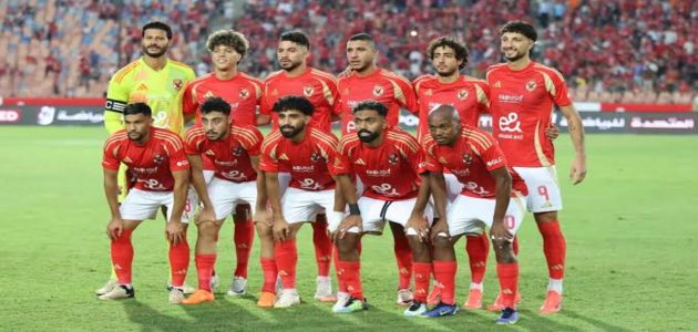 الأهلي ينفي مفاوضات استعارة الشيبي وإبراهيم عادل