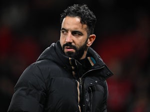 مانشستر يونايتد الإنجليزي يستعد لتقديم عرض بقيمة 60 مليون يورو لمدافع إنتر ميلان الإيطالي