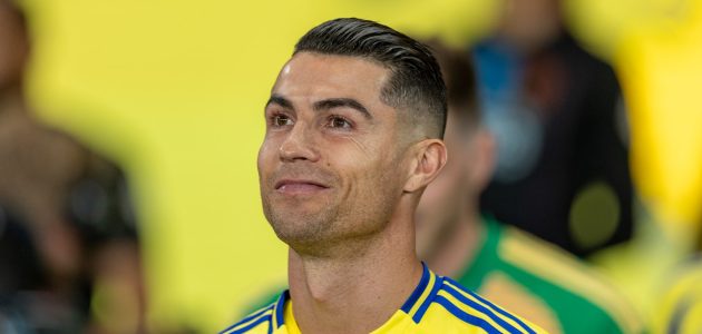 “دمرت إرثك من أجل 1000 هدف”، “يجب أن تعتزل الآن” – جماهير النصر تنتقد كريستيانو رونالدو بعد الخسارة أمام كاواساكي