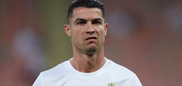 “انظر كيف يبدو الأمر” – نجم أرسنال يصف كريستيانو رونالدو بأنه مثله الأعلى